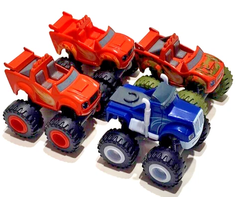 Blaze & The Monster Machines Trucks Lot 4 - Blaze Camouflage Crusher Cover