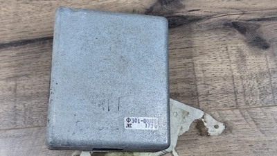 1992 1993 1994 1995 Subaru SVX OEM Steering Control 301-00301 - Image 1 of 4