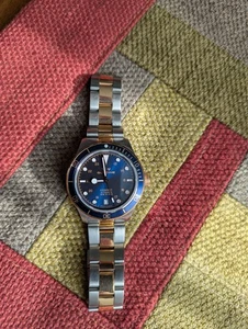 OROLOGIO GLYCINE COMBAT SUB 36mm BLU BICOLOR 30ATM GL0340 SWISS AUTOMATICO - Foto 1 di 4