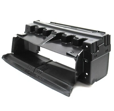 84653466 Radiador Aire Deflector Inferior Delantero 2021-2023 Chevrolet Suburban Yukon XL Foto 1 de 4