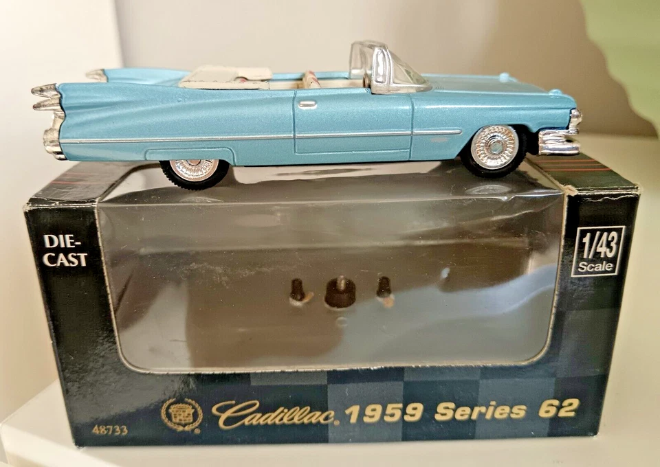 Cadillac série 62 - 1959 - en Boîte 1/43 - Photo 1/4