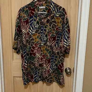 Camisa con botones tropicales para hombre Pierre Cardin XL - Imagen 1 de 4
