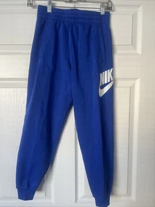 Nike Club Joggers Big Kids SZ M Fleece Athleisure Classic Lightweight Running - Picture 1 of 5