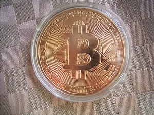 BITCOIN Kryptomünze Kupfer + Kapsel / Sammelmünze / Deko / Neu OVP - Bild 1 von 2