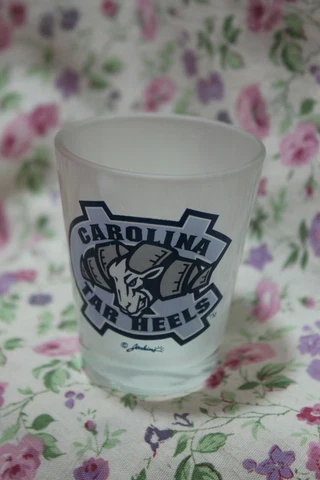 UNIVERSITY NORTH CAROLINA UNC TAR HEELS FROSTED SHOT GLASS Cover