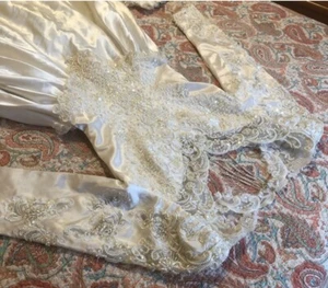 VINTAGE 80s 90s Beaded Sequin Pearl Embellished Satin Wedding Gown Bride Dress - Picture 1 of 15