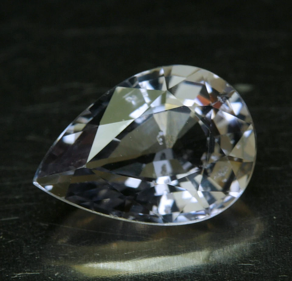 SPINELL / SPINEL      tolle  Farbe     1,83 ct - Bild 1 von 1