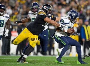 CAMERON HAYWARD PITTSBURGH STEELERS SACK VS SEAHAWKS 10/17/21 COLOR 8X10 - Picture 1 of 1