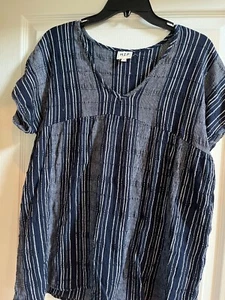 H.I.P. Women's Tops Size Large - Picture 1 of 5