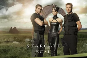 Stargate SG-1 Metal Poster Ben Browder Claudia Black 7x11 12x18 Photo - Picture 1 of 1