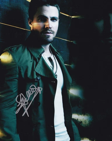 Stephen Amell Autograph Arrow Rent-a-Goalie Autograph Cover