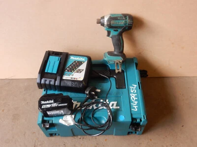 Makita 18v LXT Impact Driver - 1 x 5ah Battery, Charger & Case - DTD152RTJ - Image 1 of 4