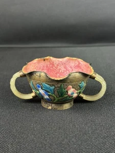 Antigua taza de cobre esmaltada cloisonné con asas de jade y diseño floral años 20 - Imagen 1 de 11