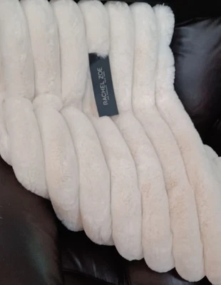 Rachel Zoe Ultra Thick & Plush Luxury Throw Blanket Faux Mink 50"x70" New - Image 1 of 2