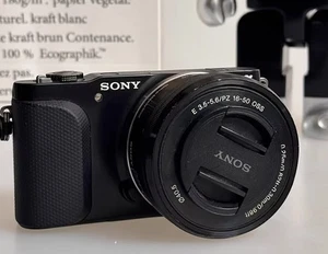 SONY Alpha NEX-3N 16.1MP Mirrorless Digital Camera w/ 16-50mm Lens  Black - Picture 1 of 6