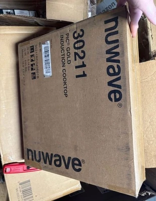 Nuwave Pic Gold Precision Induction Cooktop - Image 1 of 2