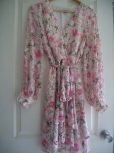 Gorgeous Forever New Floral Dress Size 16 EC Pink Green White Lined - Picture 1 of 4