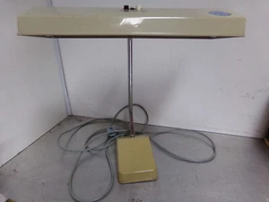Arbeitsplatzleuchte , Tischlampe, Leuchte, Lampe vom  Bund - Bild 1 von 9
