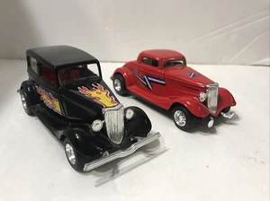 Majorette Hot Rod Ford ECH 1/32 schwarz Auto & 1932 Ford rot Konvolut (2) lose - Bild 1 von 12