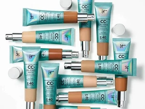 It Cosmetics CC+ Oil Free Matte Full Coverage Cream Choose Shade OutOfDate - Picture 1 of 13