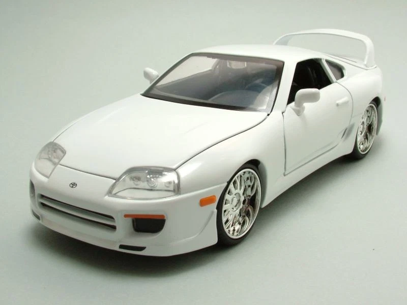 Toyota Supra 1995 Bianco Brian Fast & Furious Modellino 1:24 Jada Toys - Immagine 1 di 1