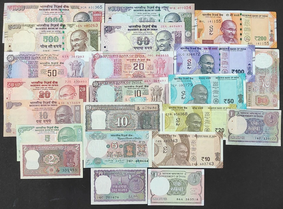INDIA, 22 piezas conjunto de billetes de diferentes patrones emitidos en UNC Foto 1 de 1