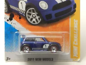 Hot Wheels 2011 New Models Mini Challenge Purple WALMART EXCLUSIVE REDLINES - Picture 1 of 3