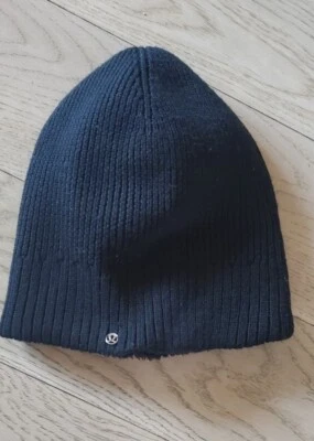 Gorro de malha LULULEMON lã merino preto, forro de lã, tamanho único serve para todos, quente - Imagem 1 de 3