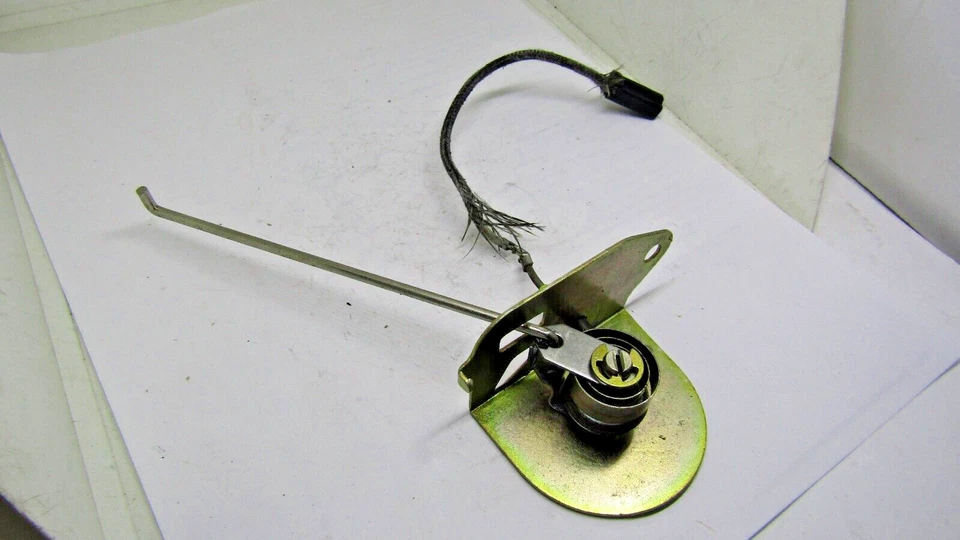 Новый термостат дроссельной заслонки карбюратора CARTER 2 BBL TH167 - Изображение 1 из 3