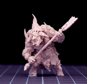 Stampa 3D 1/64 1/43 personaggio Tauren eroe guerriero wow no colore - Foto 1 di 3