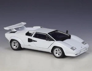Welly 1:24 Lamborghini Countach LP 5000 S Diecast Modelo Coche de Carreras Blanco - Imagen 1 de 3