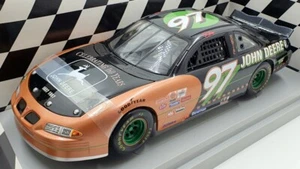 Ertl 1/18 Scale Diecast 5183DA - Pontiac 1998 Grand Prix #97 John Deere - Picture 1 of 5