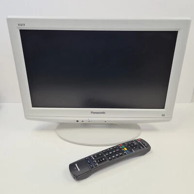 Panasonic Viera TX-L19C20BW Retro 19" LCD HD TV 720P With Remote Fully Working - Image 1 of 4