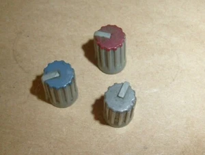 Eurorack MX 2004A 20 Channel Mixer Console Sound Board 3 LOT MIXED KNOB KNOBS - Picture 1 of 4