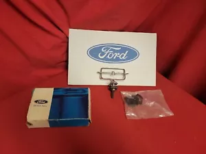 NOS FORD THUNDERBIRD HOOD ORNAMENT D7SZ-16850-B - Picture 1 of 5