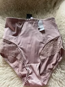 Marie Meili Smooth and Sleek Body Shaper Brief NWT Small - Picture 1 of 5