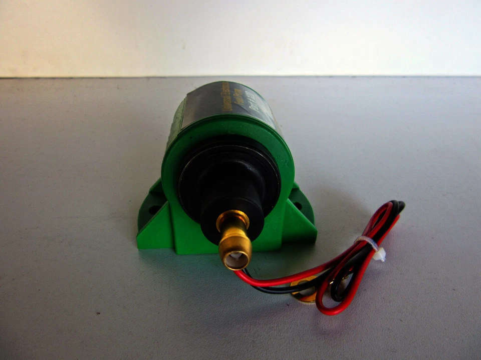 Электрический топливный насос с внешним креплением Autobest 12D - Изображение 1 из 1