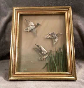 Vintage Verre Eglomise Triple Pane Shadow Box Painting Of Ducks In Flight Signed - Picture 1 of 16