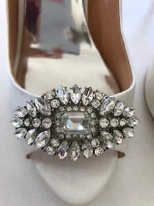 Badgley Mischka open toe heels in ivory. Size US9. UNWORN - Picture 1 of 5
