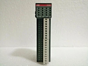 ABB DX561 A0 Digital Input/Output Module 1TNE968902R2301 - Picture 1 of 4