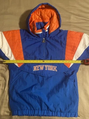 NBA NEW YORK KNICKS STARTER PUFFER JACKET HOODED 1/4 Zip PULLOVER SIZE YOUTH Lg - Image 1 of 4