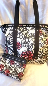 Coach Y2K Daisy Flower Graffiti Tote Black White Limited Edition + Kosmetiktasche - Bild 1 von 11