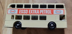 Autobús de dos pisos Matchbox Series Daimler Nº 74 de Lesney Esso gasolina extra - Imagen 1 de 5
