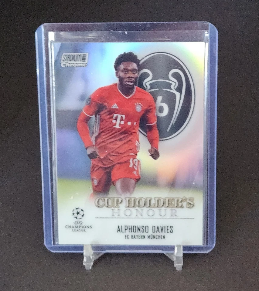 2020 Topps Stadium Club Refractor Cup Holder's Honour  #CHH-BMA Alphonso Davies - Image 1 of 2