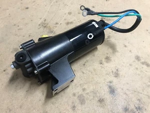 NEW POWER TILT TRIM MOTOR VOLVO PENTA with PUMP 852928 852928-1 EVH4002 6225 - Picture 1 of 9