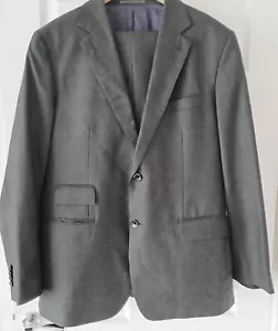 Men's Suit Grey Flannels 42" Chest Size Jacket Trousers 42" Waist 31" Length - Picture 1 of 7