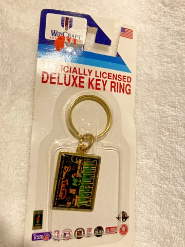 Bill Elliott #94 NASCAR Key Chain Ring NEW 1995 WinCraft Thunderbrat Cover