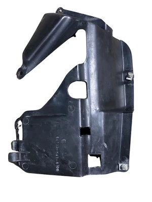 Protector contra salpicaduras interior izquierdo Honda Fourtrax Foreman 350 1986-1989 OEM 84700-HA7-670 Foto 1 de 4