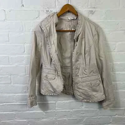 White House Black Market Women’s Fitted Ruffle Trim Blazer Jacket Cream Size 2 - Image 1 of 4