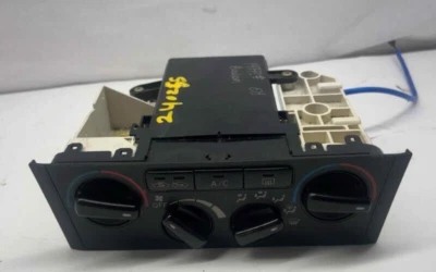 Toyota Avalon 2000-2004 calefacción aire acondicionado OEM control de temperatura climática Foto 1 de 2